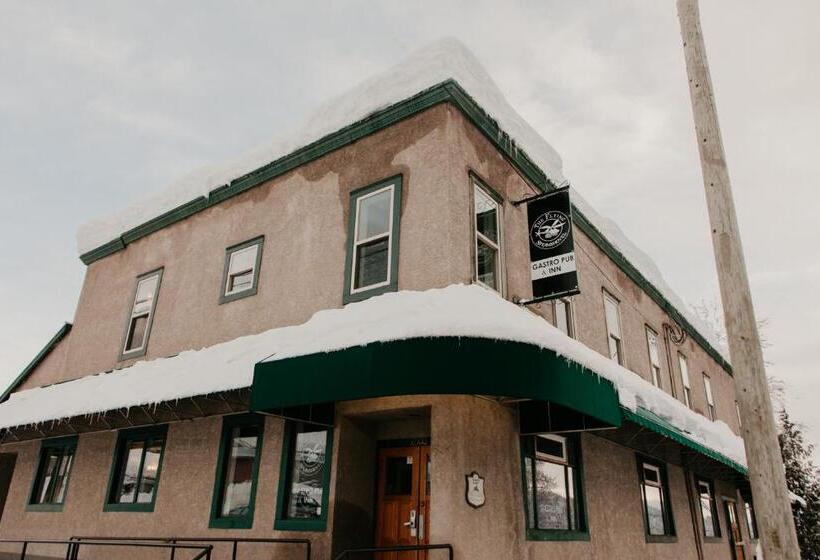 キングサイズベッドのデラックスルーム, The Flying Steamshovel Inn