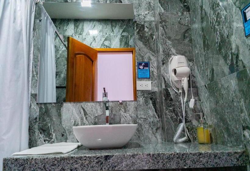 Четырехместный Номер Стандарт, Patty House Galapagos