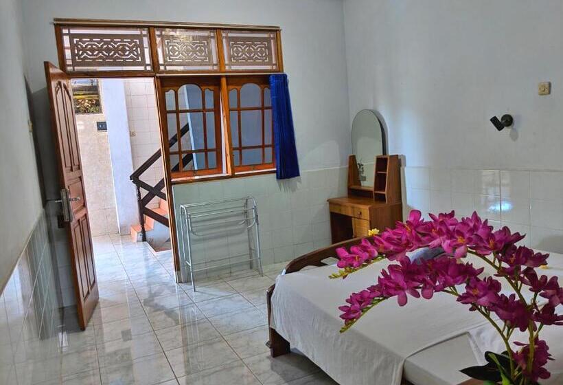 Номер Стандарт, Serangan Inn Ii