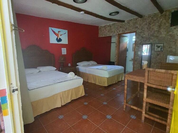 חדר סטנדרט שתי מיטות זוגיות, Villa Colibri Bacalar