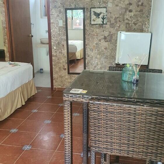 חדר סטנדרט שתי מיטות זוגיות, Villa Colibri Bacalar