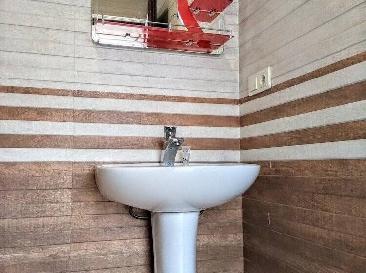 اتاق استاندارد, Batumi Wonderland Guest House