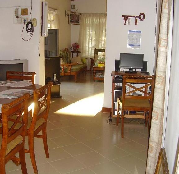 Standard Single Room, Devi Tourist Home