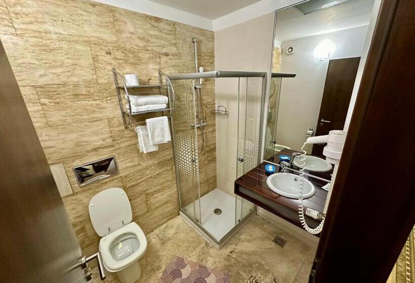 Quarto Estandar, Pensiunea Rasnoava