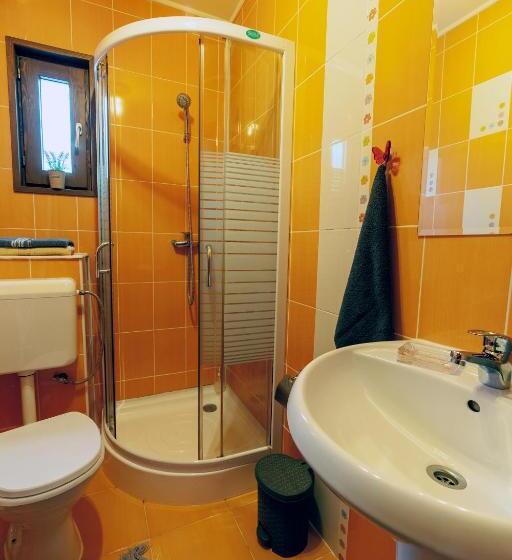 اتاق استاندارد با بالکن, Casa Traian