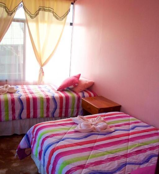 Номер Стандарт Совместная Ванная, Hostal Nathaly