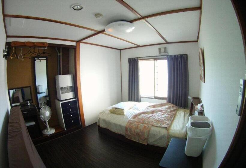 غرفة قياسية حمام مشترك, P Dash Garden Backpackers