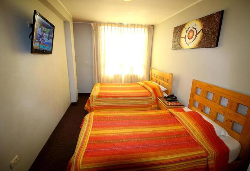 Апартаменты 1 Спальня, Takora Inn
