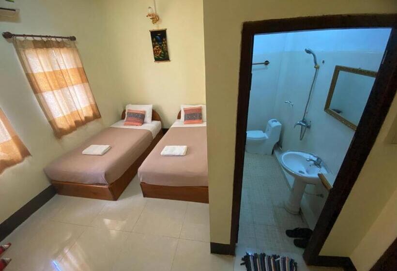 Номер Стандарт, A Tee Guesthouse