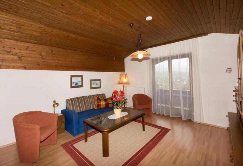 1 Bedroom Apartment Lake View, Pension Paßler
