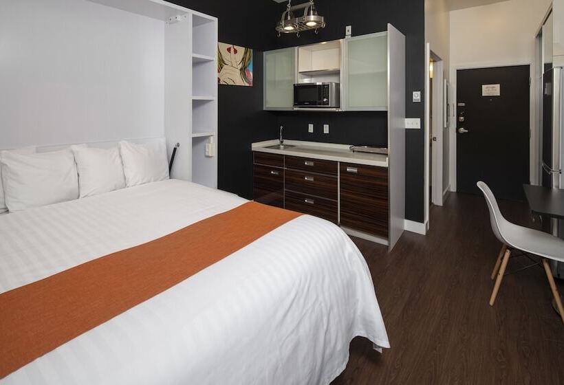 スタンダードスタジオ, Micro Boutique Living   Antigonish