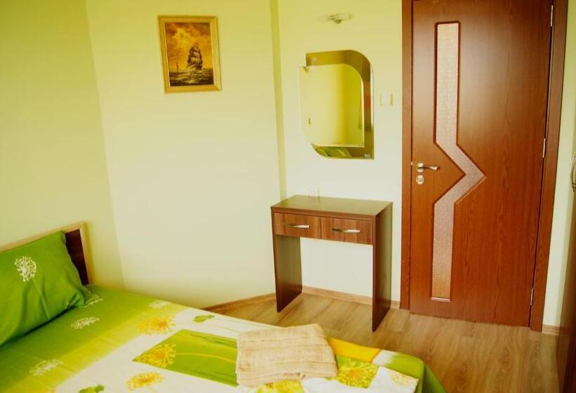 带2个卧室的公寓, Kastela Guest House