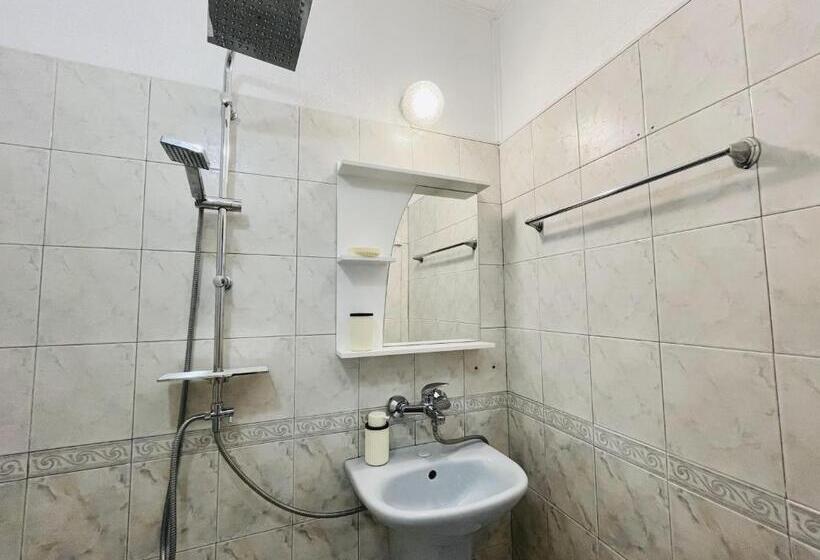 带海景的标准房, Kastela Guest House