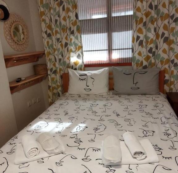 Standard Room Shared Bathroom, Nelly Guesthouse