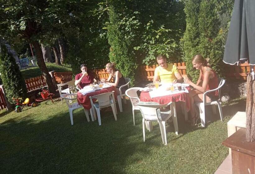 اتاق استاندارد, Rooms Lisičić