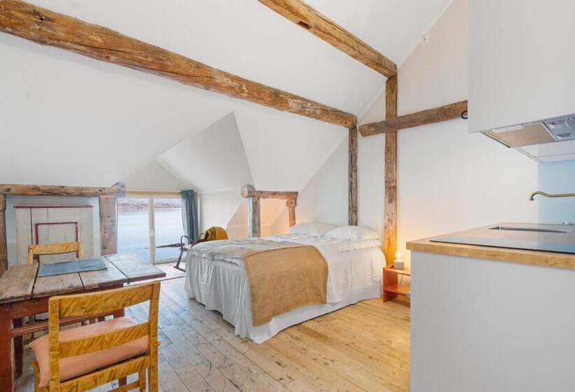 标准工作室, Sveggvika Guesthouse