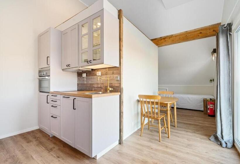 标准工作室, Sveggvika Guesthouse