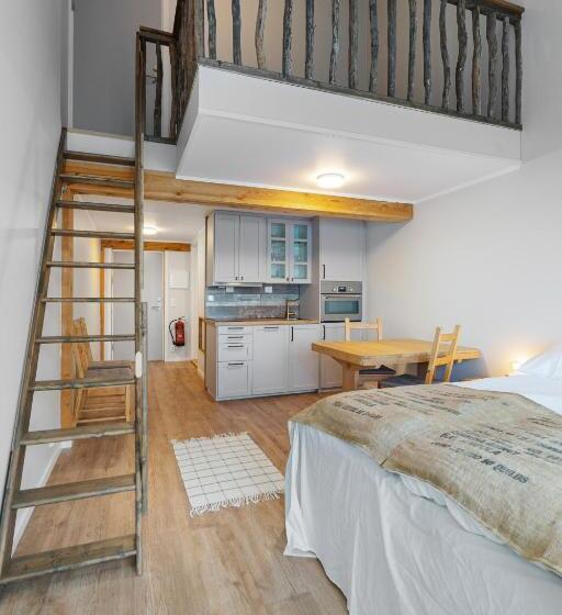 海の見えるスタンダードスタジオ, Sveggvika Guesthouse