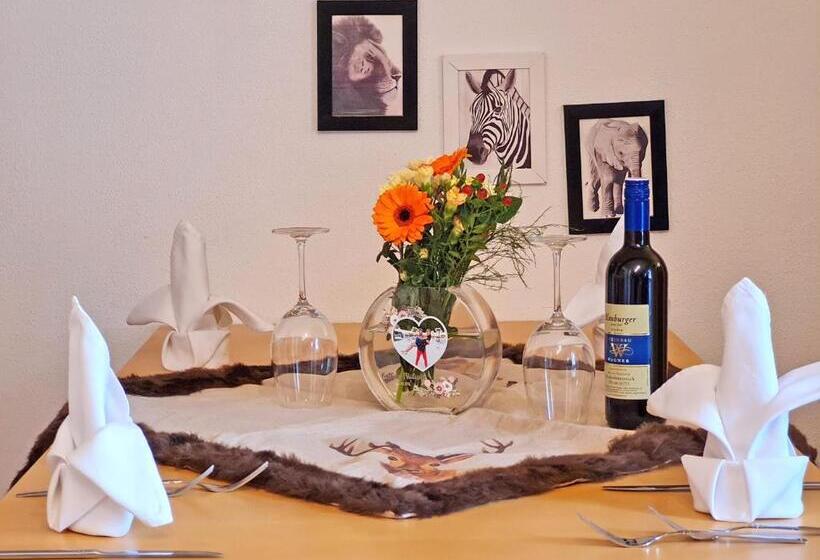 Апартаменты 2 Спальни, Appartementhotel Zugspitzhof