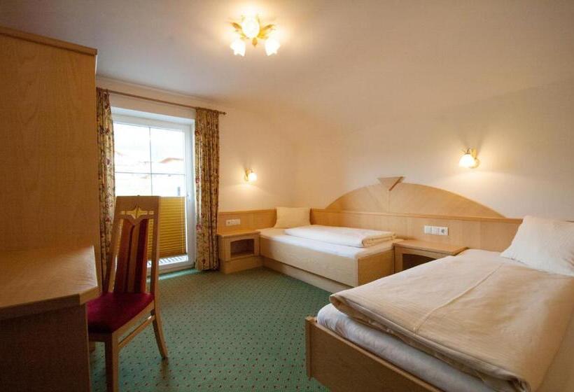 Апартаменты 3 Спальни, Appartementhotel Zugspitzhof