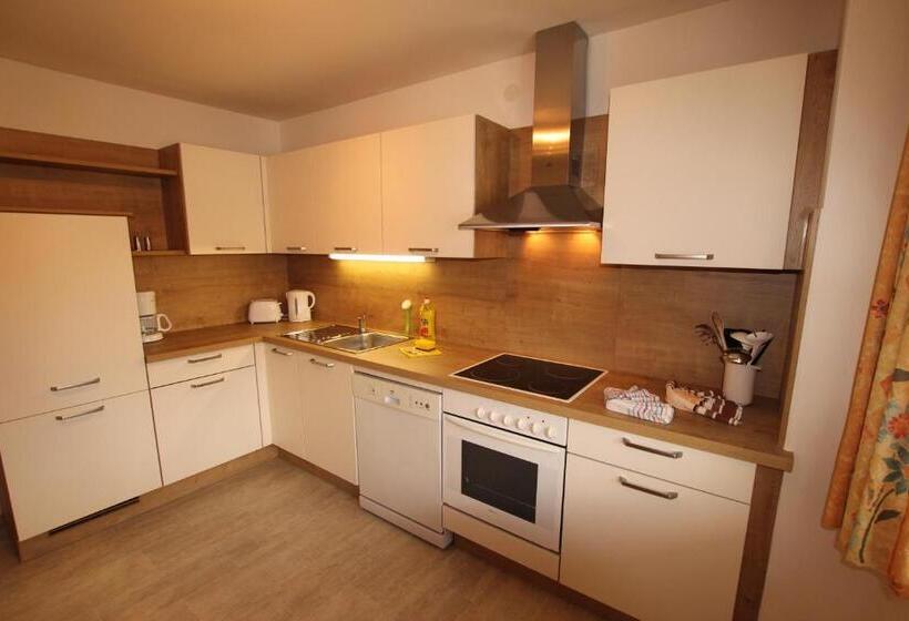 Апартаменты 3 Спальни, Appartementhotel Zugspitzhof