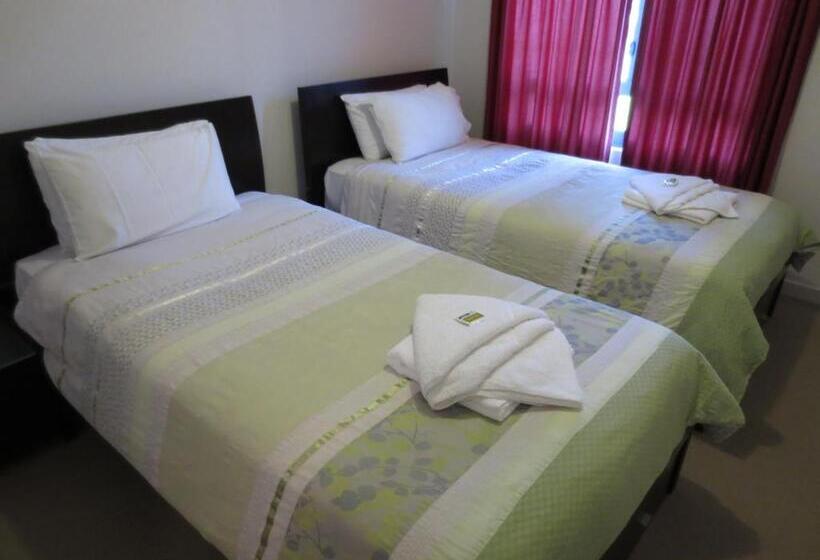 2 Bedroom Apartment with Views, Lights Landing Apartments