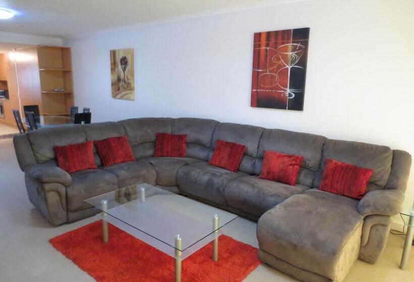 2 Bedroom Apartment with Views, Lights Landing Apartments