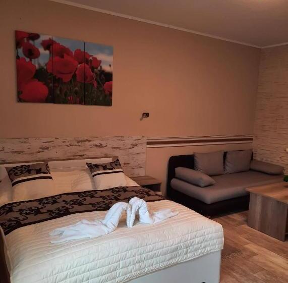 Studio Standard, Kék Lagúna Wellness Apartmanok