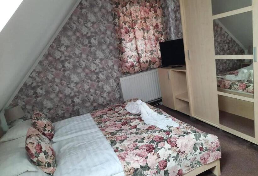 Chambre Standard, Kék Lagúna Wellness Apartmanok