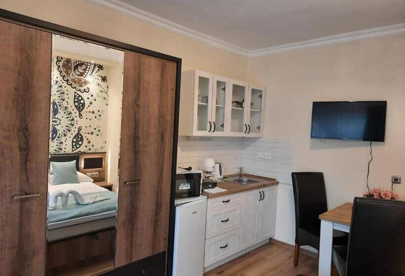 Апартаменты Superior 1 Спальня, Kék Lagúna Wellness Apartmanok