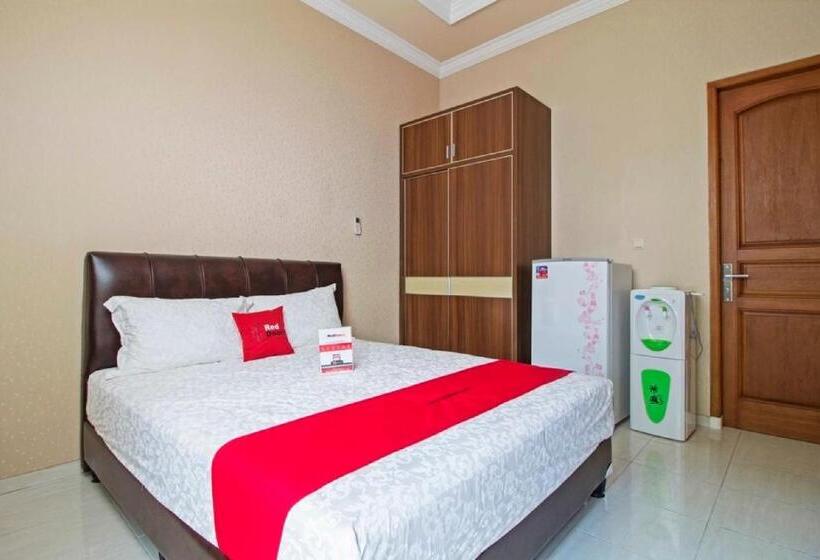 Номер Стандарт, Reddoorz Syariah Near Mercu Buana University