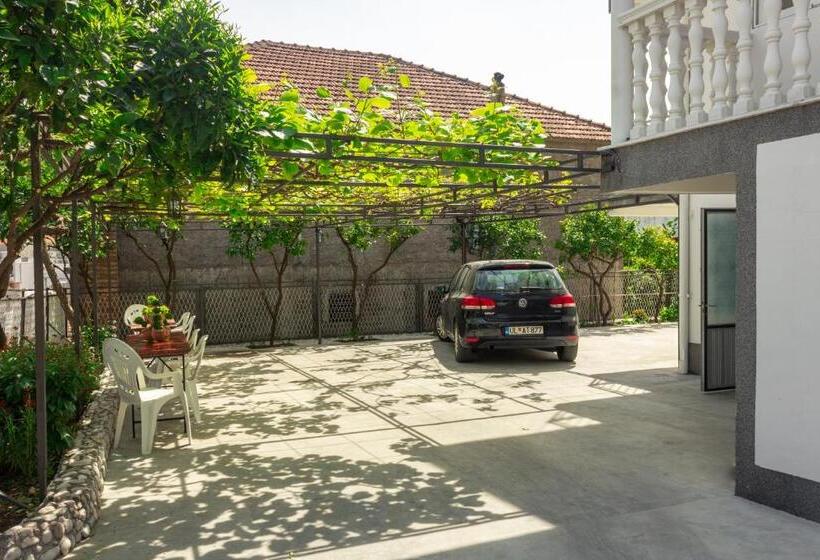 اتاق استاندارد, Rooms Molabeciri