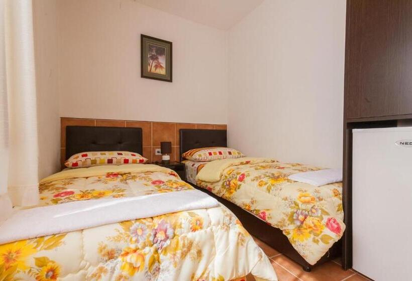 اتاق استاندارد, Rooms Molabeciri