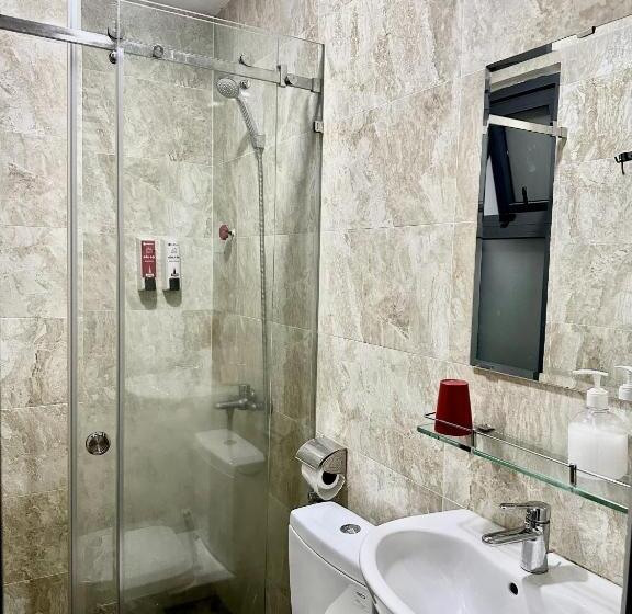 اتاق استاندارد, The Jade Hotel Near Tan Son Nhat Airport