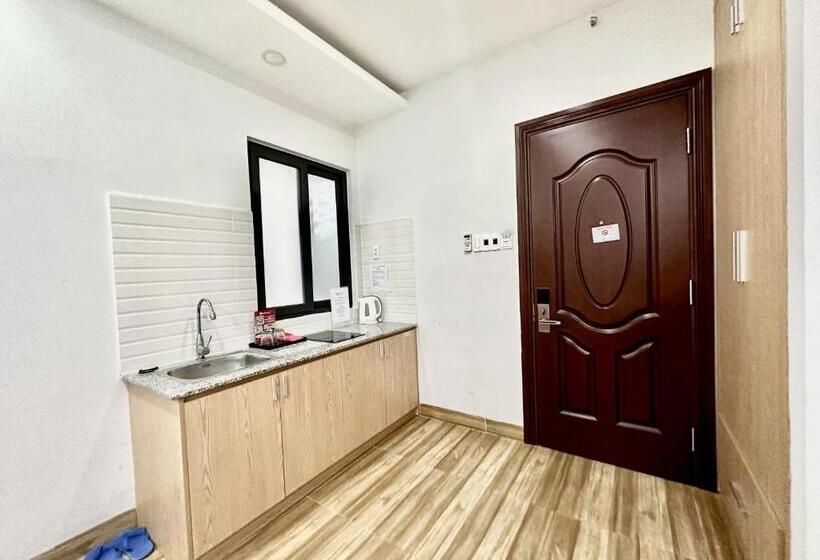 اتاق استاندارد, The Jade Hotel Near Tan Son Nhat Airport