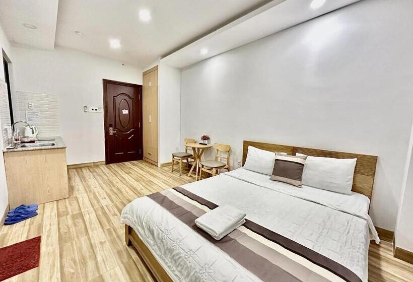 اتاق استاندارد, The Jade Hotel Near Tan Son Nhat Airport