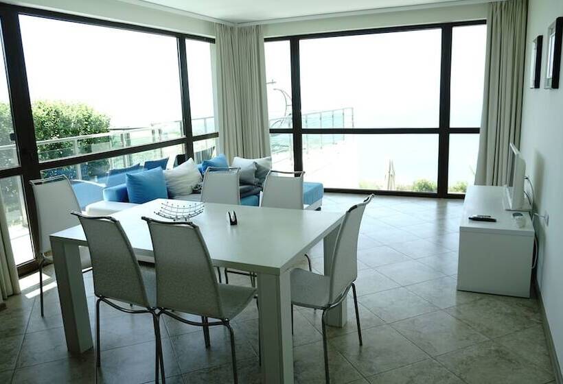 Апартаменты Comfort 2 Спальни, Calithea Complex