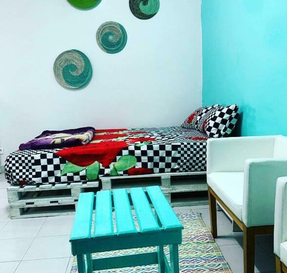 اتاق استاندارد, Dakar International House