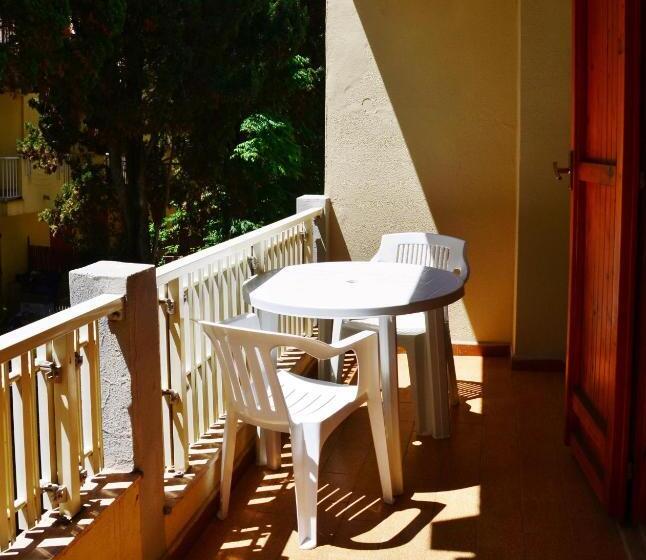 آپارتمان 3 خوابه, Residence Eucalipti