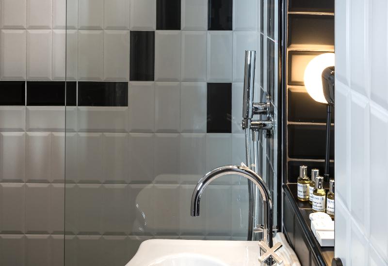 غرفة تنفيذية, Athens One Smart