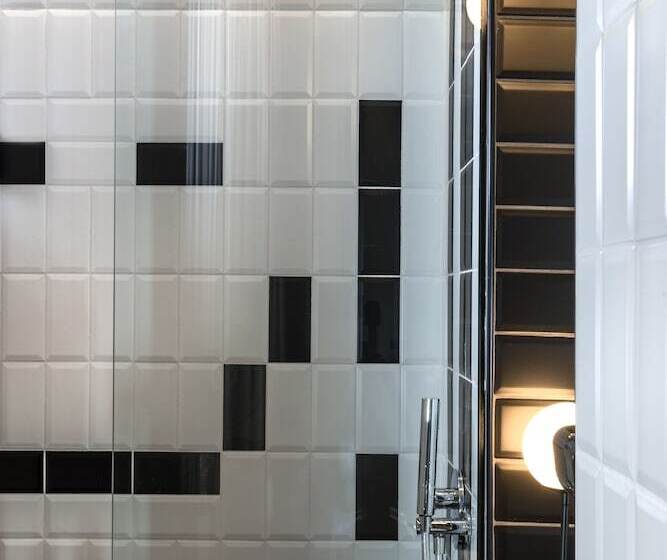 غرفة تنفيذية, Athens One Smart