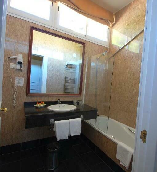 غرفة دور أخير, Arcea Gran Hotel Pelayo