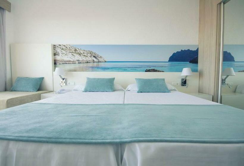 프리미엄 트리플 룸, Azuline Hotel Bahamas Y Bahamas Ii