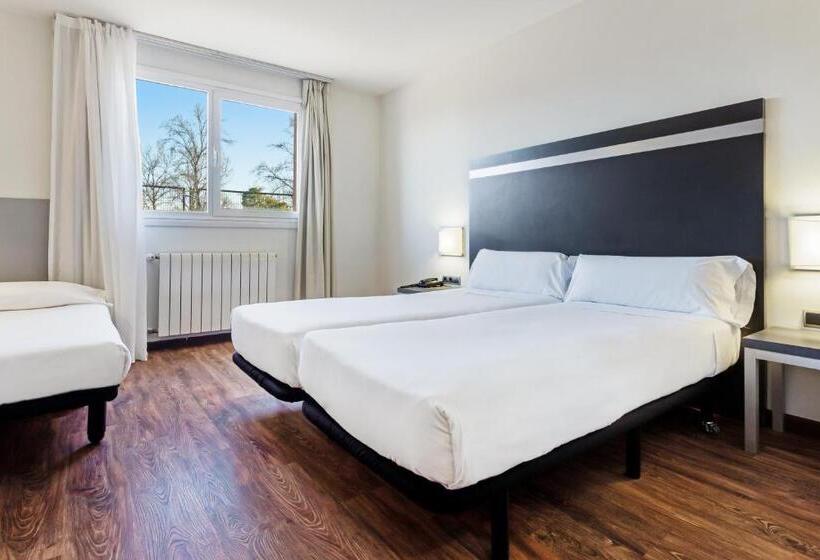 Номер Стандарт, B&b Hotel Oviedo