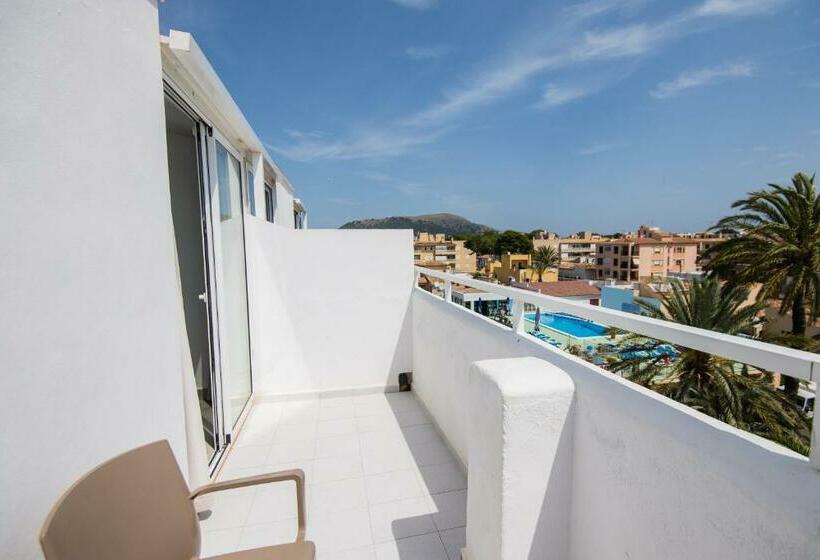 Quarto Estandar com Sacada, Bella Mar