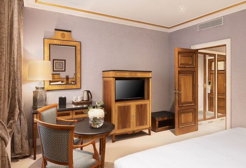 اتاق لوکس, Eurostars Hotel De La Reconquista