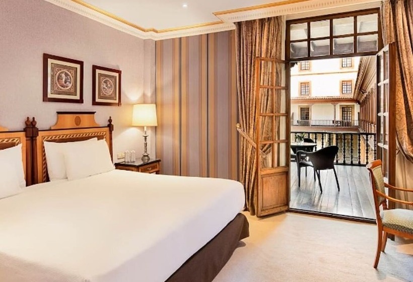 اتاق پرمیوم, Eurostars Hotel De La Reconquista