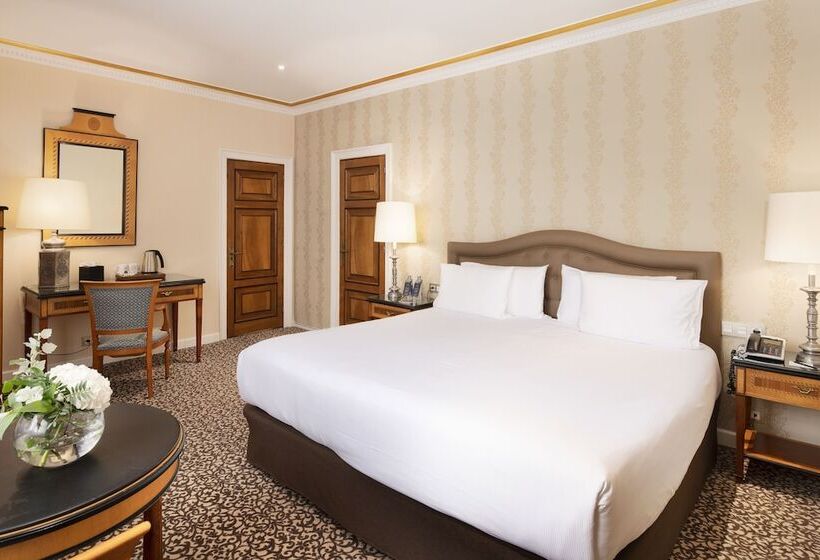 سوییت جونیور, Eurostars Hotel De La Reconquista