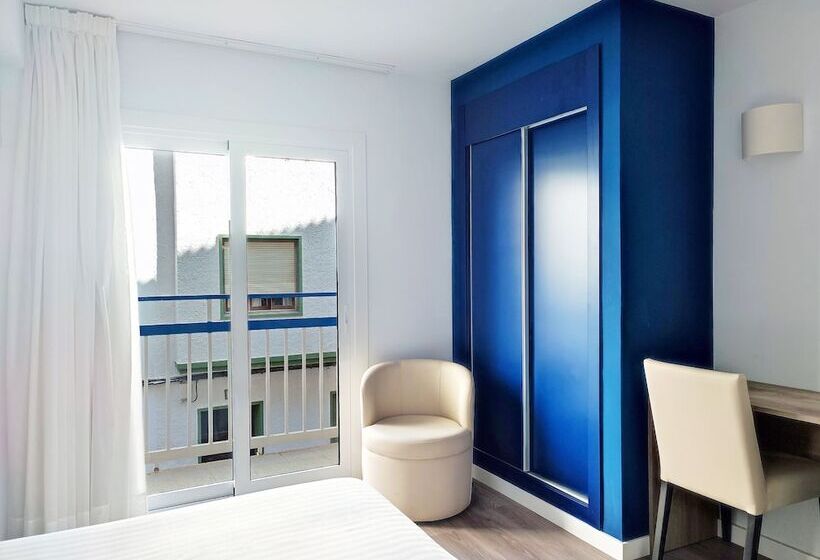 اتاق استاندارد با چشم‌انداز شهر, Flats Friends Mar Blau