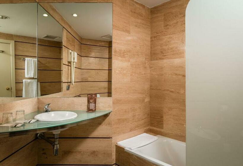 Triple Room Sea View, Moon Dreams Portomagno